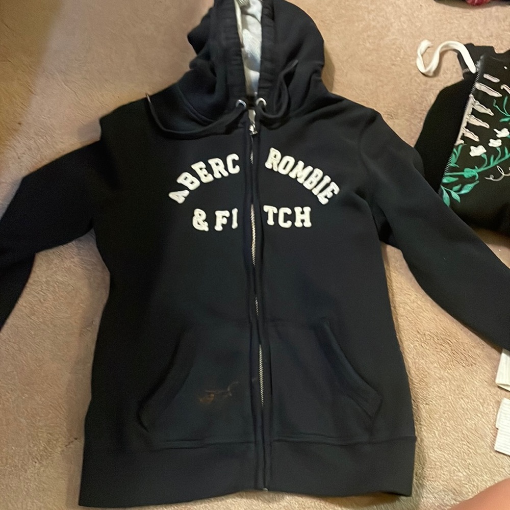 Abercrombie and ditch zip up fits small